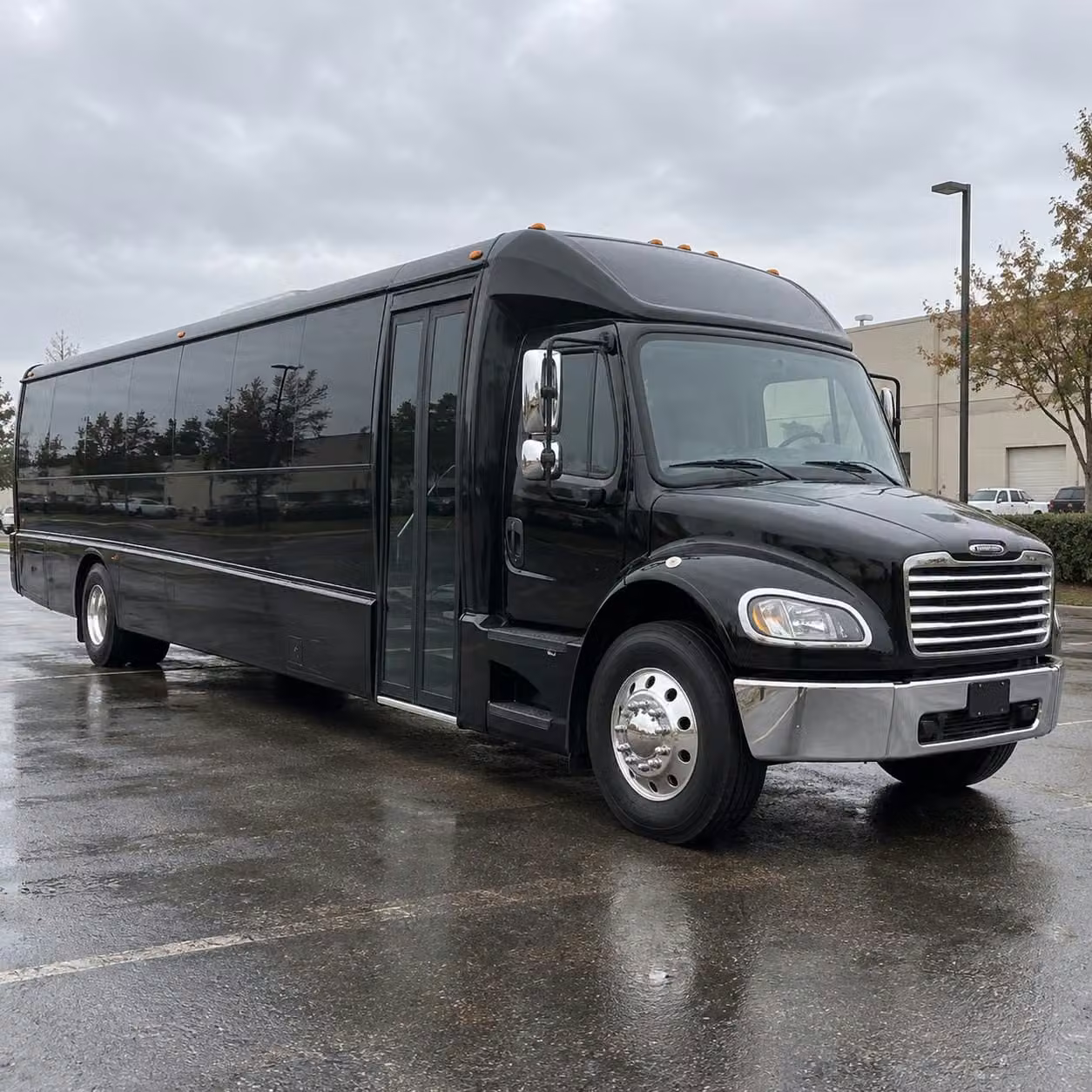 25 passenger minibus