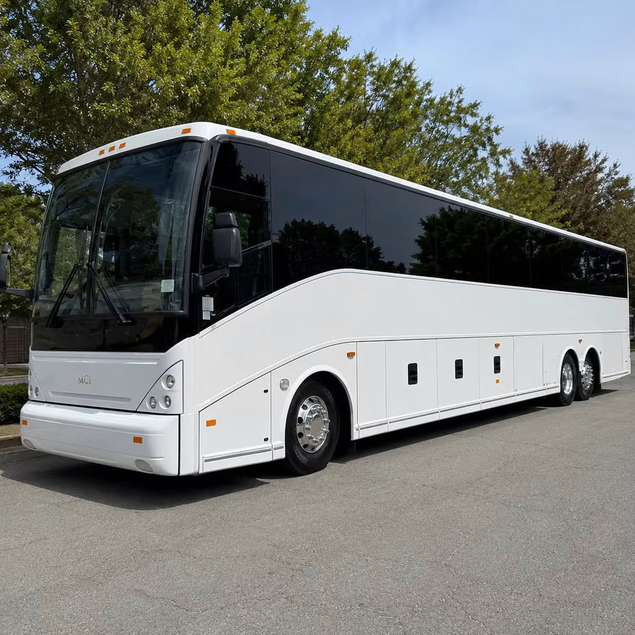 group airport transfers from north miami beach to miami international airport mia