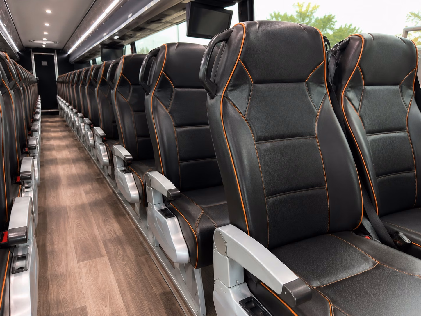 group transportation to marlins games at loandepot park from north miami beach