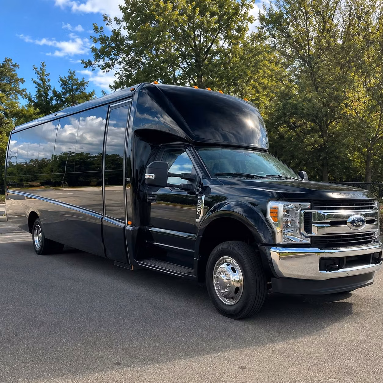 minibus rentals in north miami beach keep smaller prom groups together and on schedule